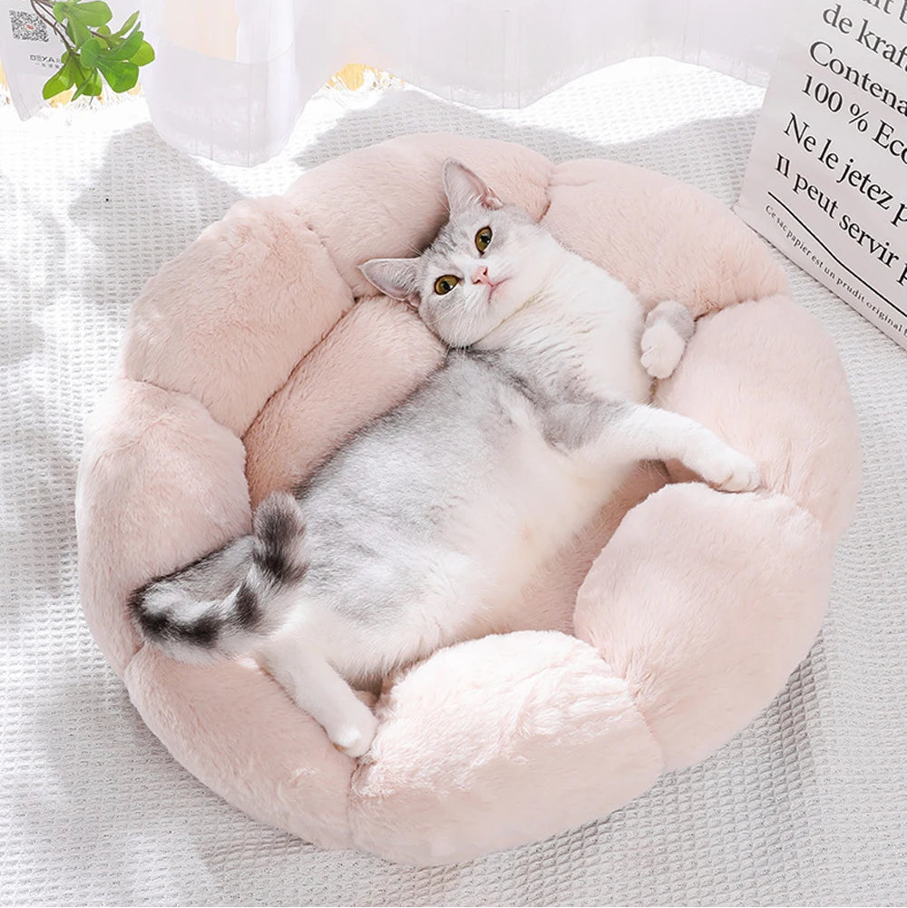 Flower Soft Pet Bed – Warm Winter Cushion for Cats Breathable & Thickened