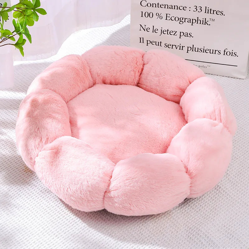 Flower Soft Pet Bed – Warm Winter Cushion for Cats Breathable & Thickened