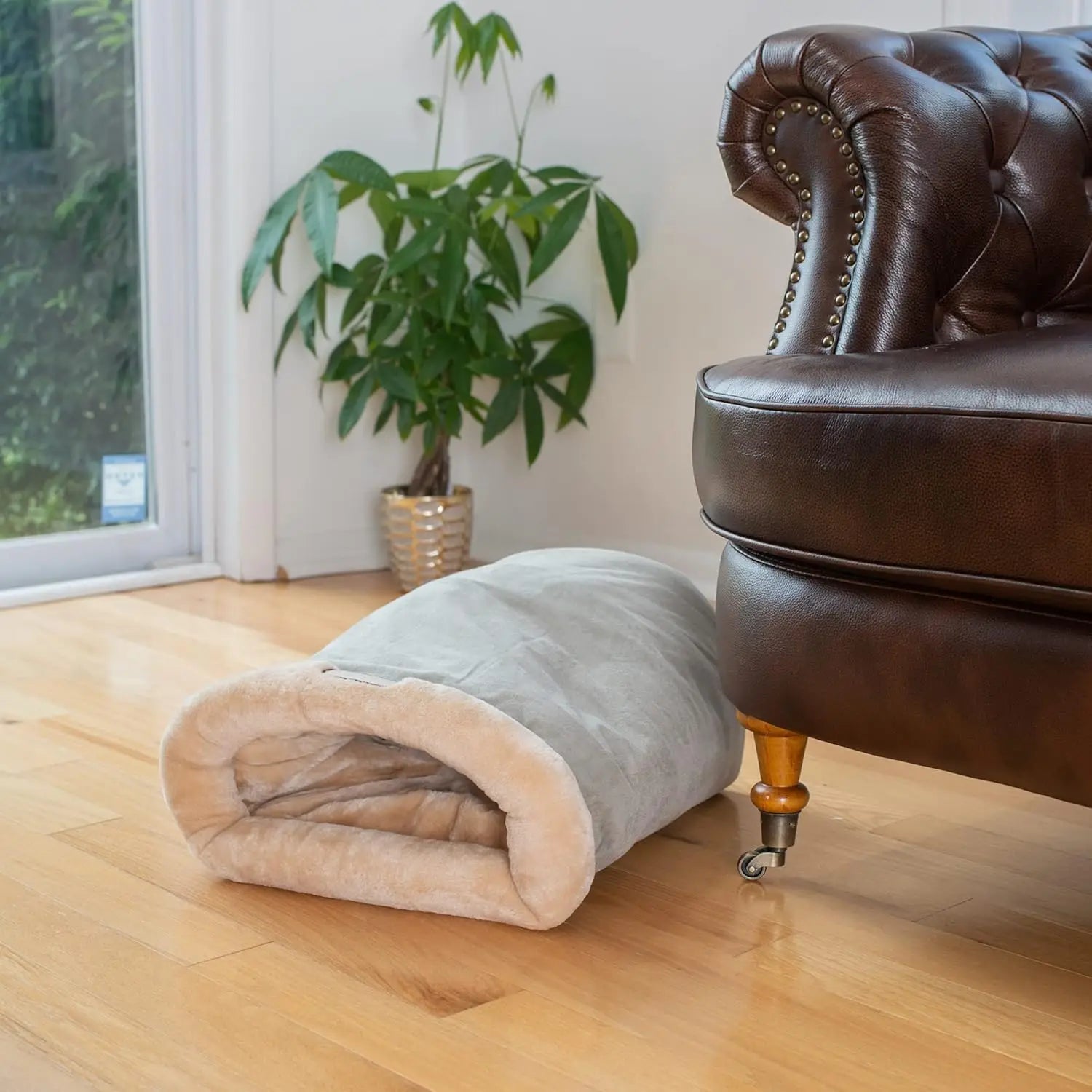 Autumn/Winter Semi-Enclosed Cat Sleeping Bag – Warm Washable