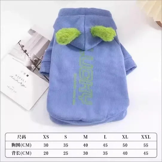 Autumn/Winter Pet Hoodie – Warm & Cute Clothes for Small Cats