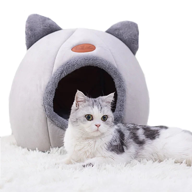 Deep Sleep Winter Pet Bed – Cozy Indoor Tent Nest for Cats