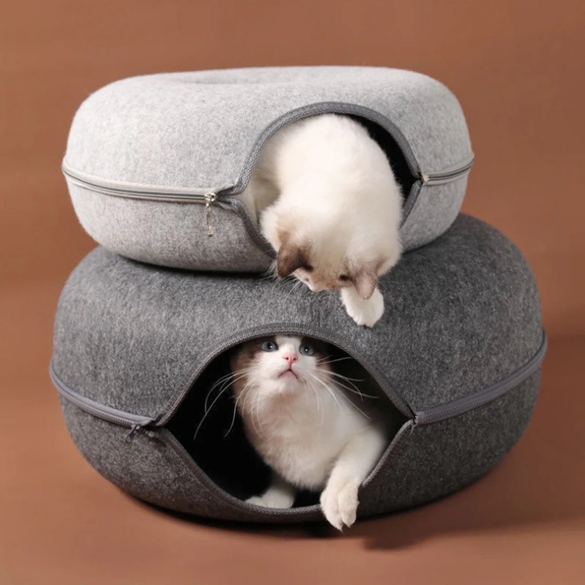 Felt Donut Cat Bed – 2-in-1 Hide & Play Tunnel for Cats
