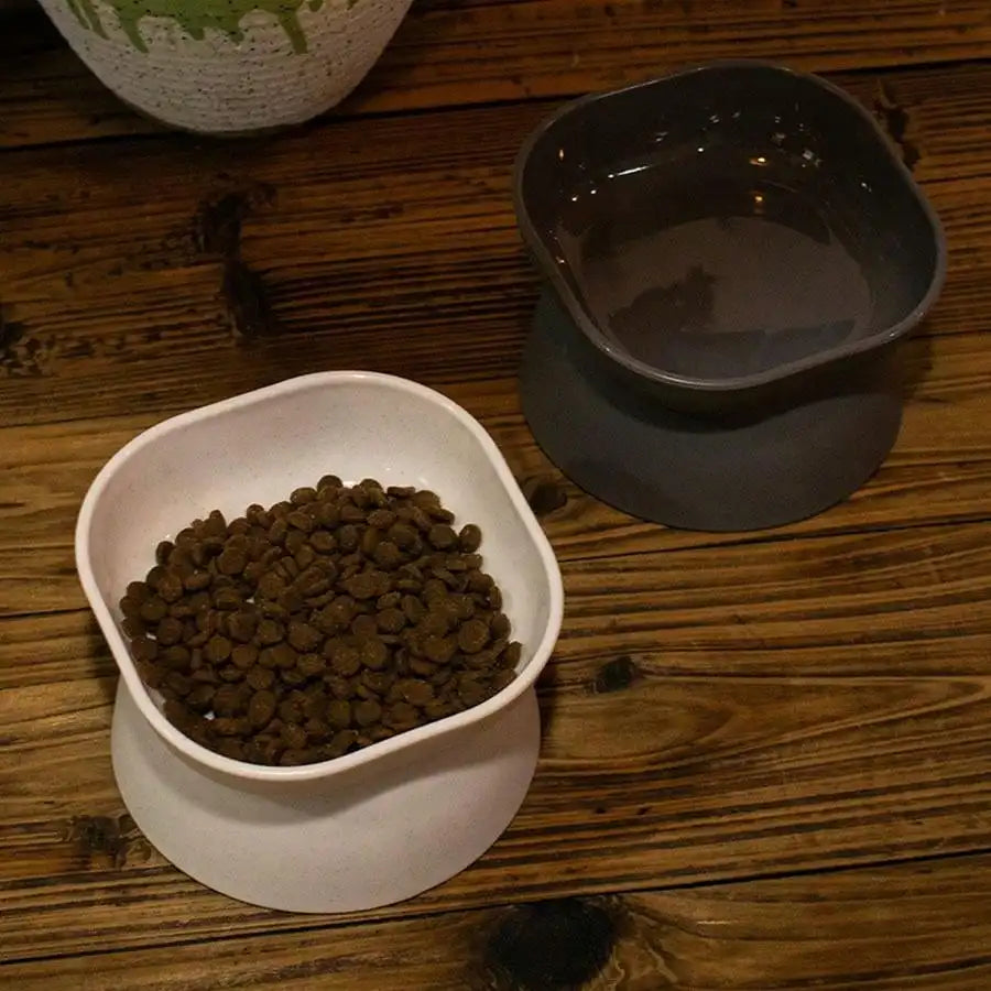 Classic Anti-Rollover Cat Bowl – Elevated Design with Wide Opening and Neck Protection