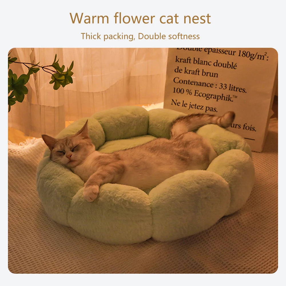 Flower Soft Pet Bed – Warm Winter Cushion for Cats Breathable & Thickened