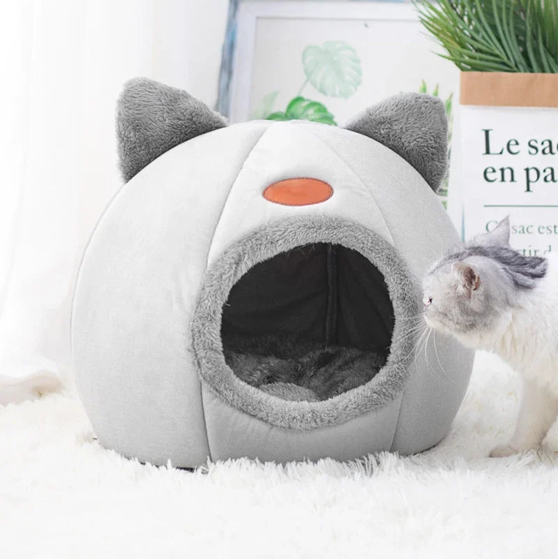 Deep Sleep Winter Pet Bed – Cozy Indoor Tent Nest for Cats