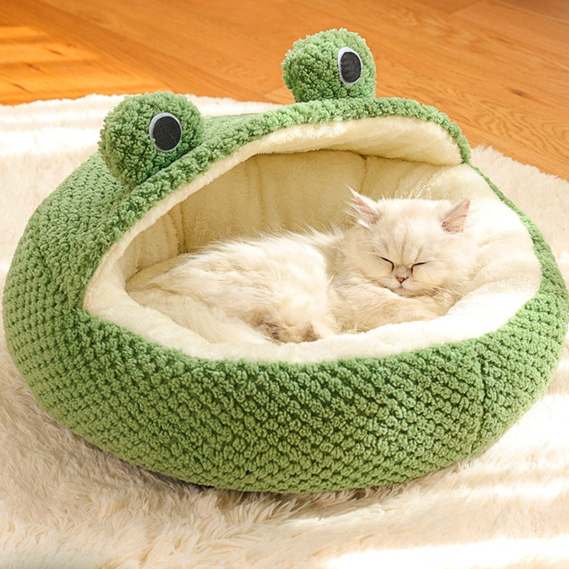Winter Pet Nest – Plush Semi-Enclosed Frog-Shaped House for Cats
