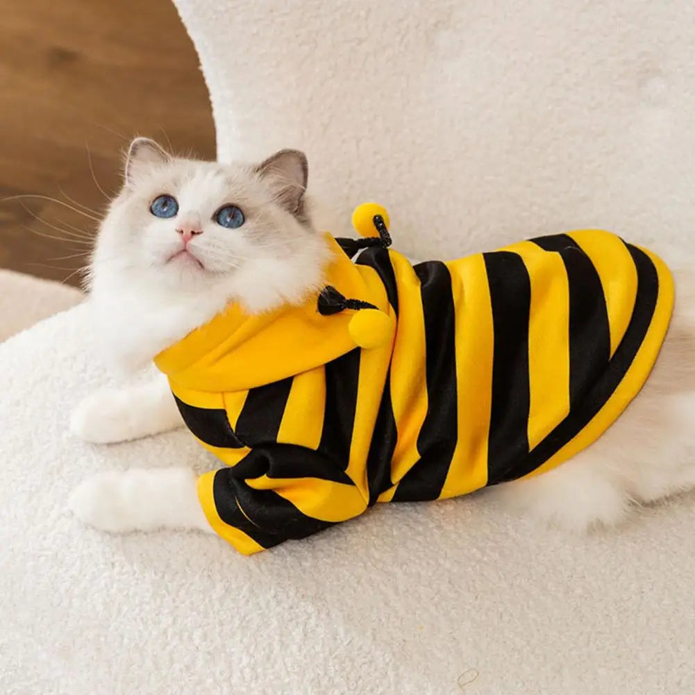 Bee Pet Hoodie – Winter Cosplay Outfit for Small & Medium Cats